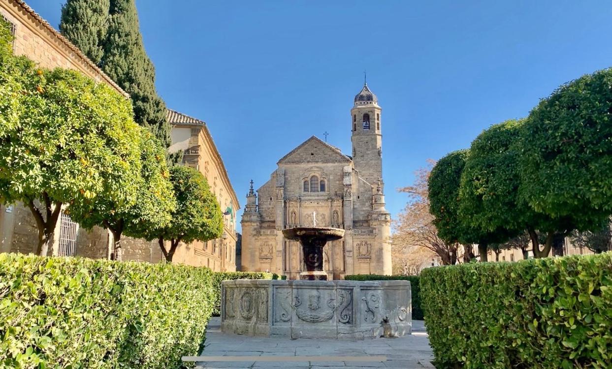 Vivienda Cadiz De Paso Apartment Ubeda  Exterior photo